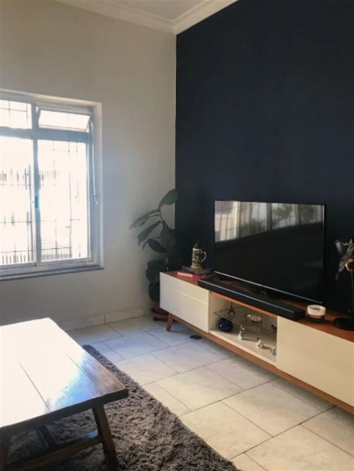 Casa, 4 quartos, 196 m² - Foto 1