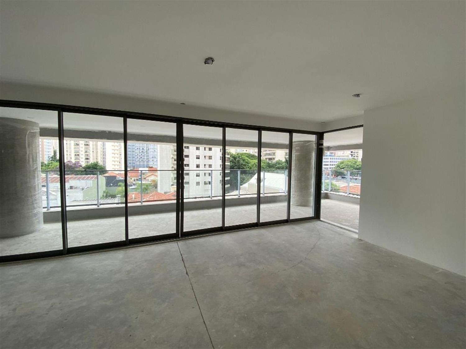Apartamento, 4 quartos, 210 m² - Foto 1