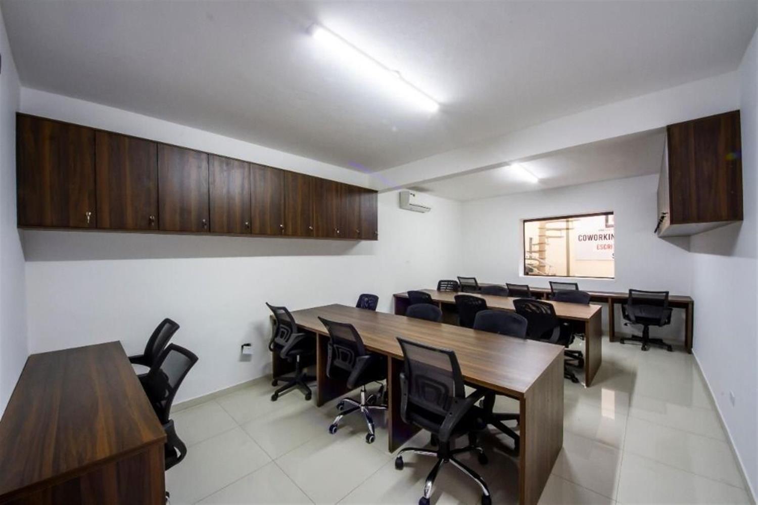 Sala-Conjunto, 30 m² - Foto 1