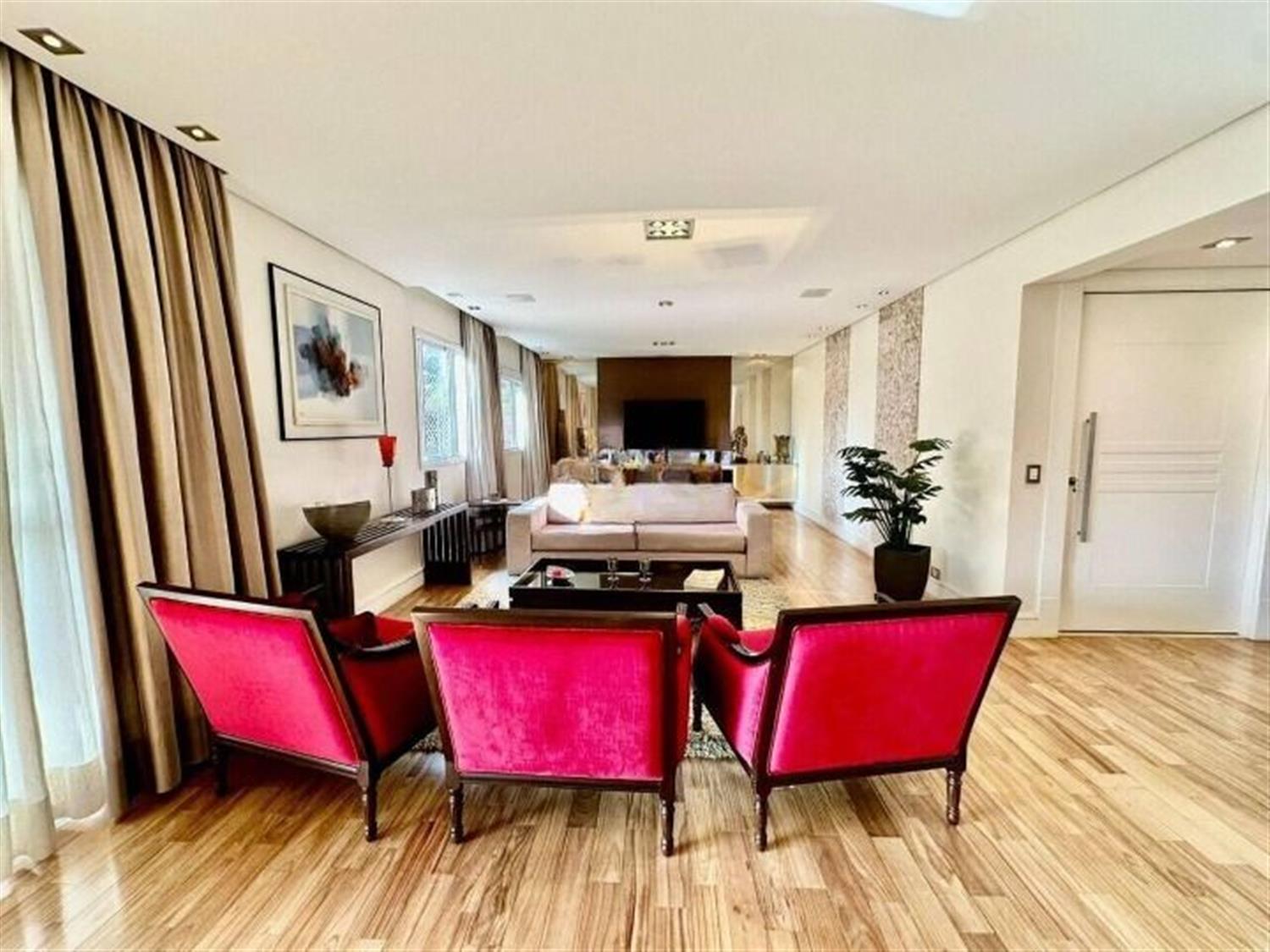 Apartamento, 3 quartos, 206 m² - Foto 4