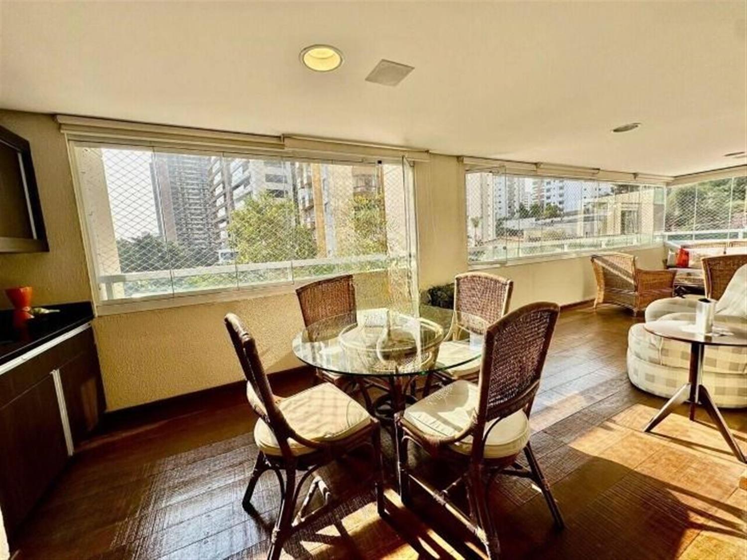 Apartamento, 3 quartos, 206 m² - Foto 8
