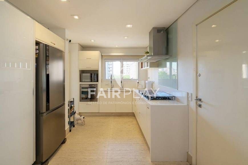 Apartamento, 3 quartos, 210 m² - Foto 9