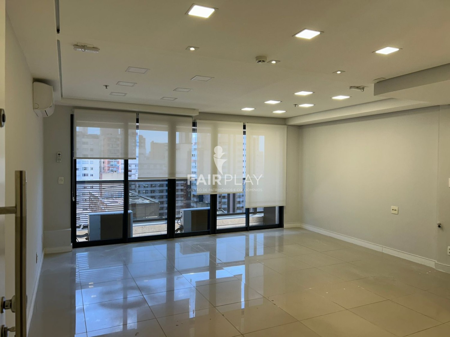 Sala-Conjunto, 40 m² - Foto 1