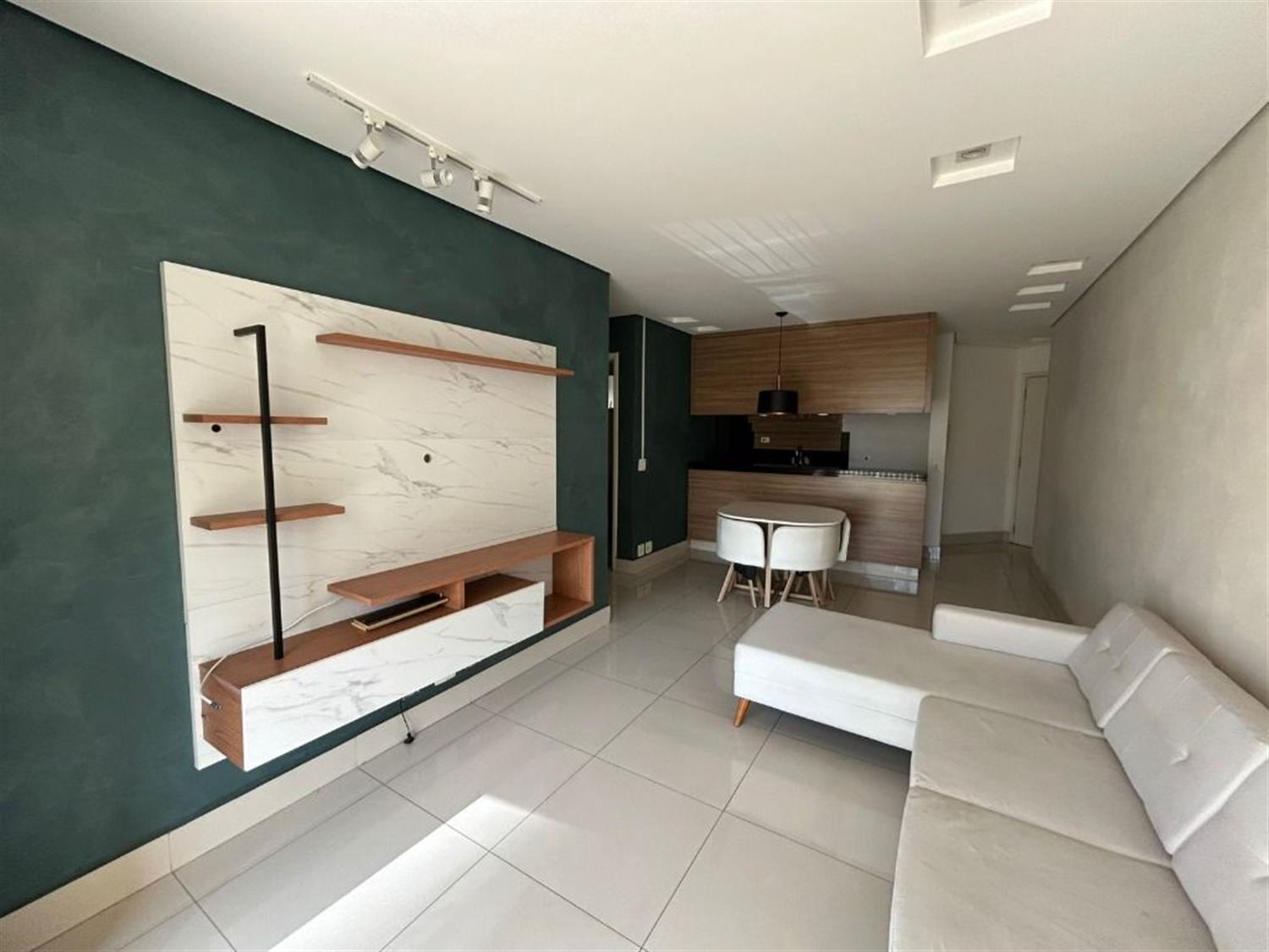 Apartamento, 2 quartos, 75 m² - Foto 1