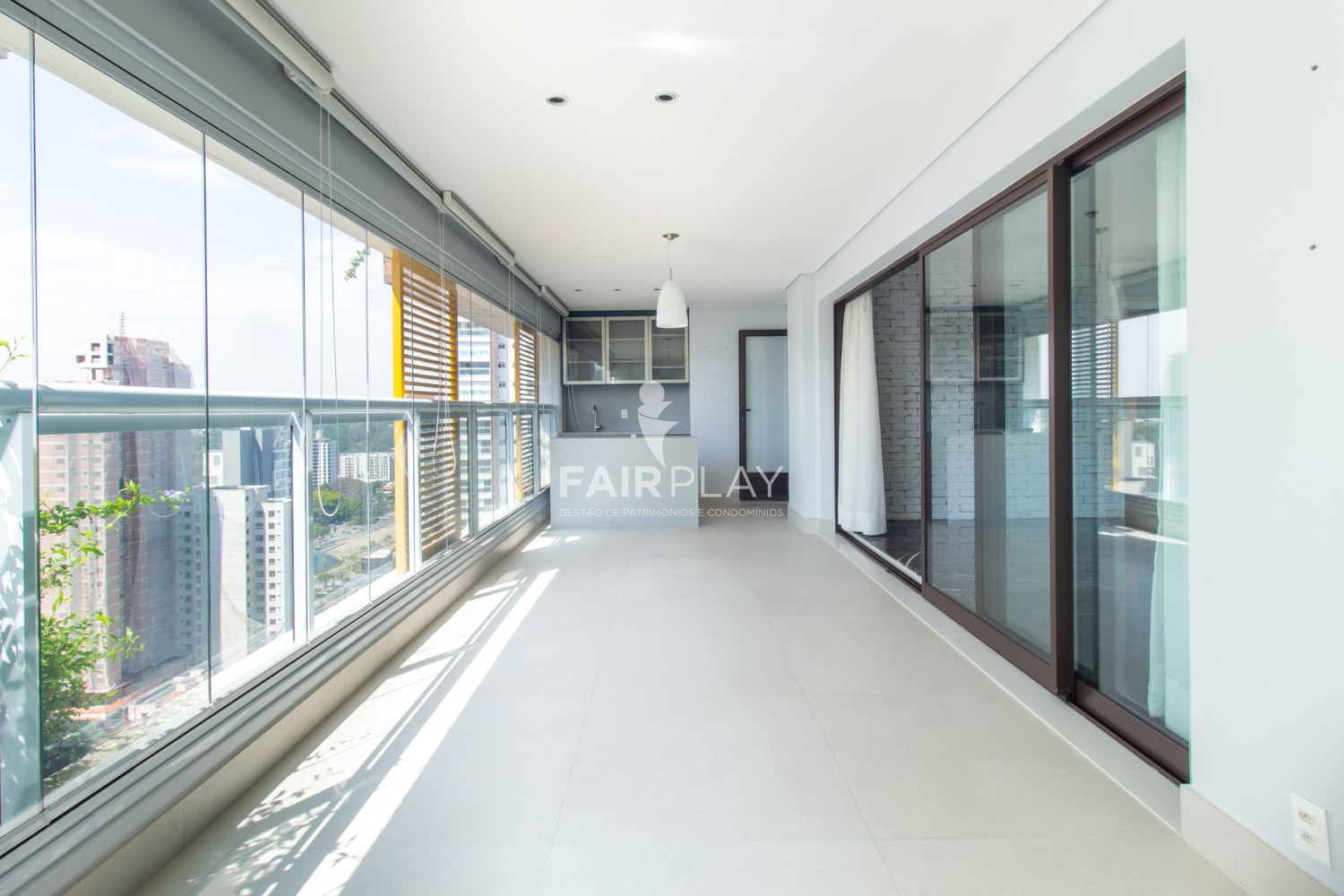 Apartamento, 3 quartos, 137 m² - Foto 1