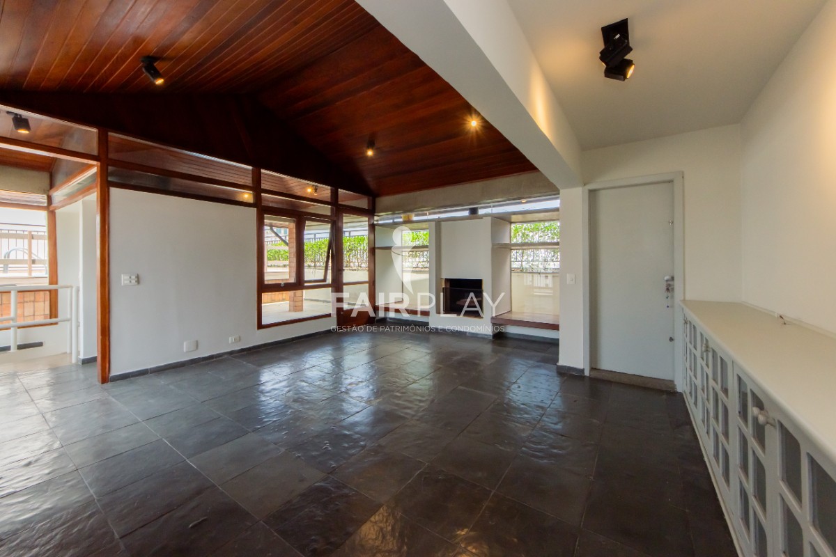 Cobertura, 3 quartos, 238 m² - Foto 2