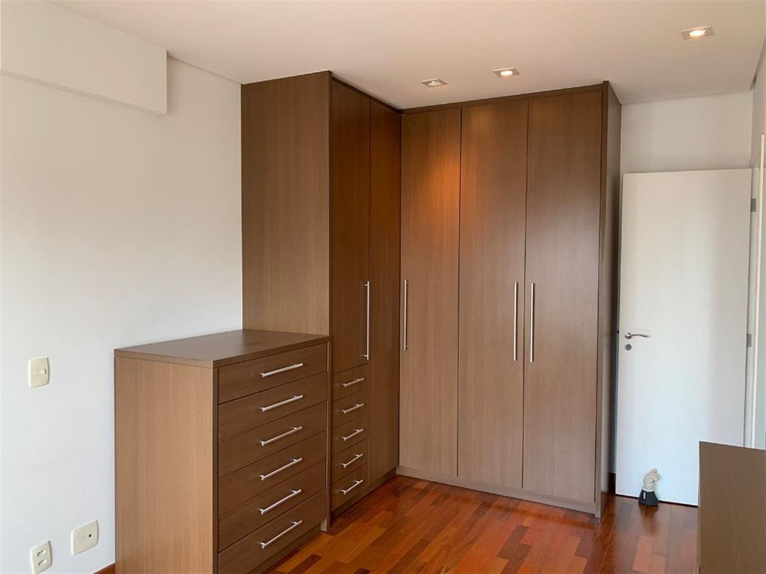 Apartamento, 4 quartos, 234 m² - Foto 12
