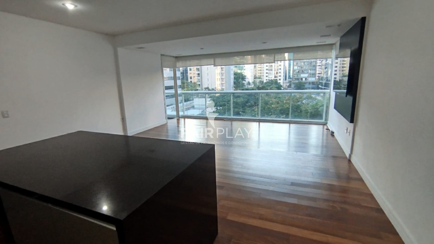Apartamento, 1 quarto, 93 m² - Foto 1