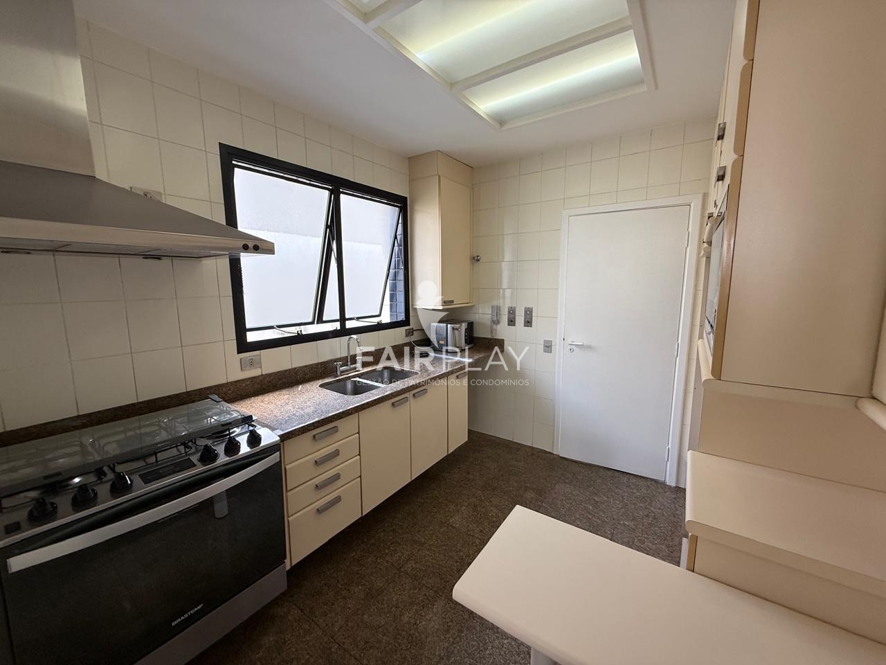 Apartamento, 3 quartos, 216 m² - Foto 24