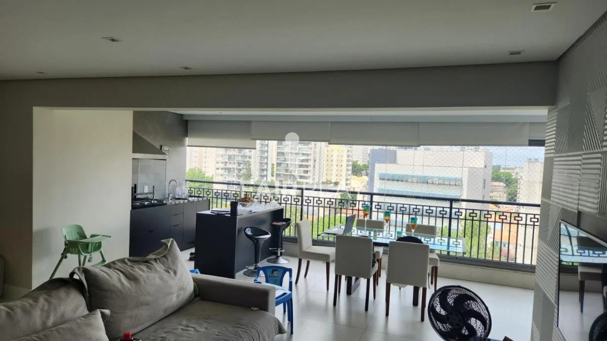 Apartamento, 3 quartos, 137 m² - Foto 2