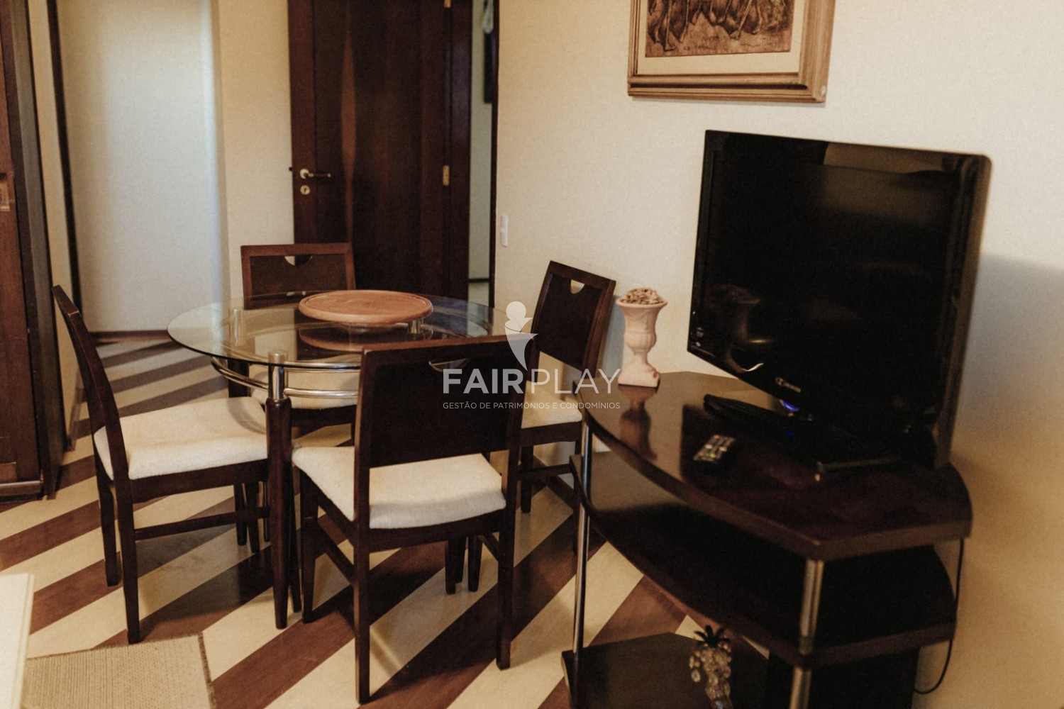 Apartamento, 3 quartos, 130 m² - Foto 3