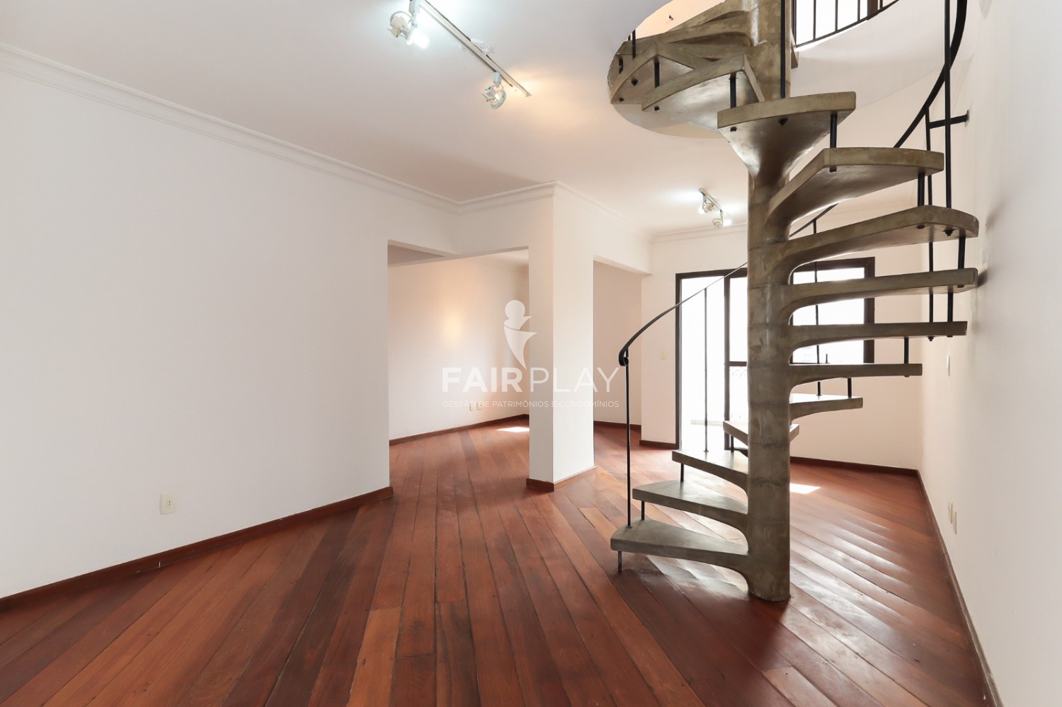 Apartamento, 3 quartos, 187 m² - Foto 2