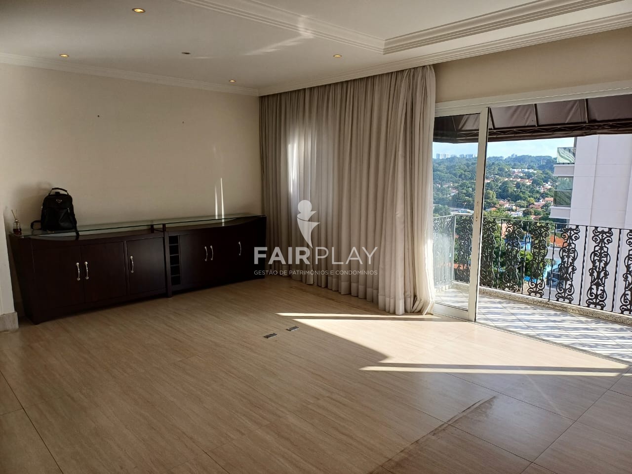 Cobertura, 3 quartos, 230 m² - Foto 2