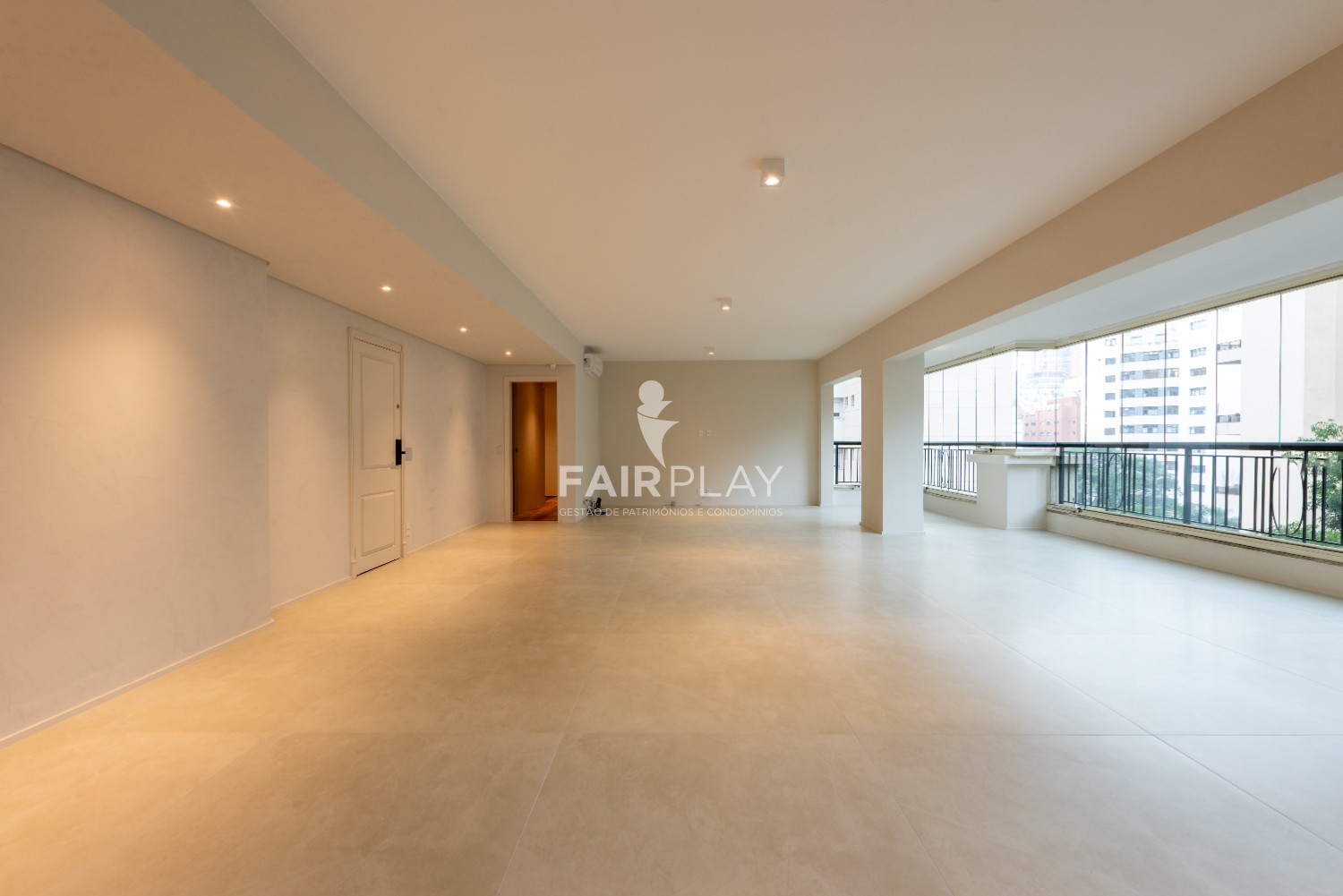 Apartamento, 4 quartos, 230 m² - Foto 3