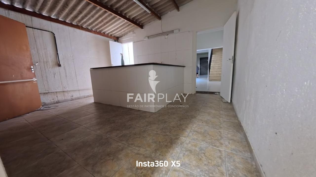 Sobrado, 3 quartos, 210 m² - Foto 2
