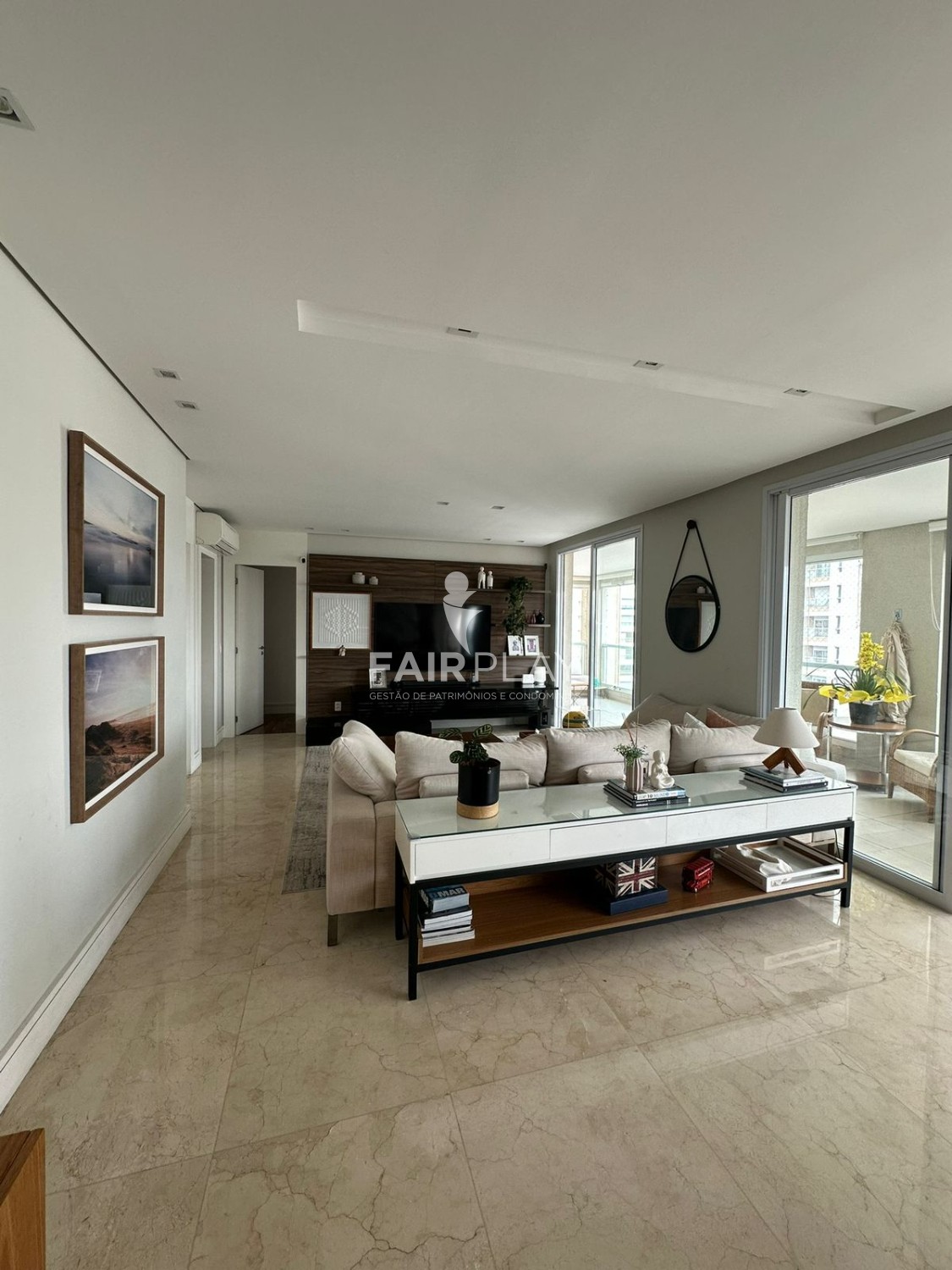 Apartamento, 4 quartos, 253 m² - Foto 1