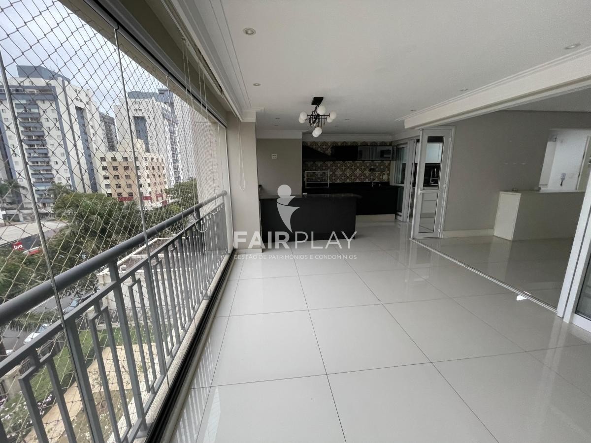 Apartamento, 3 quartos, 140 m² - Foto 3