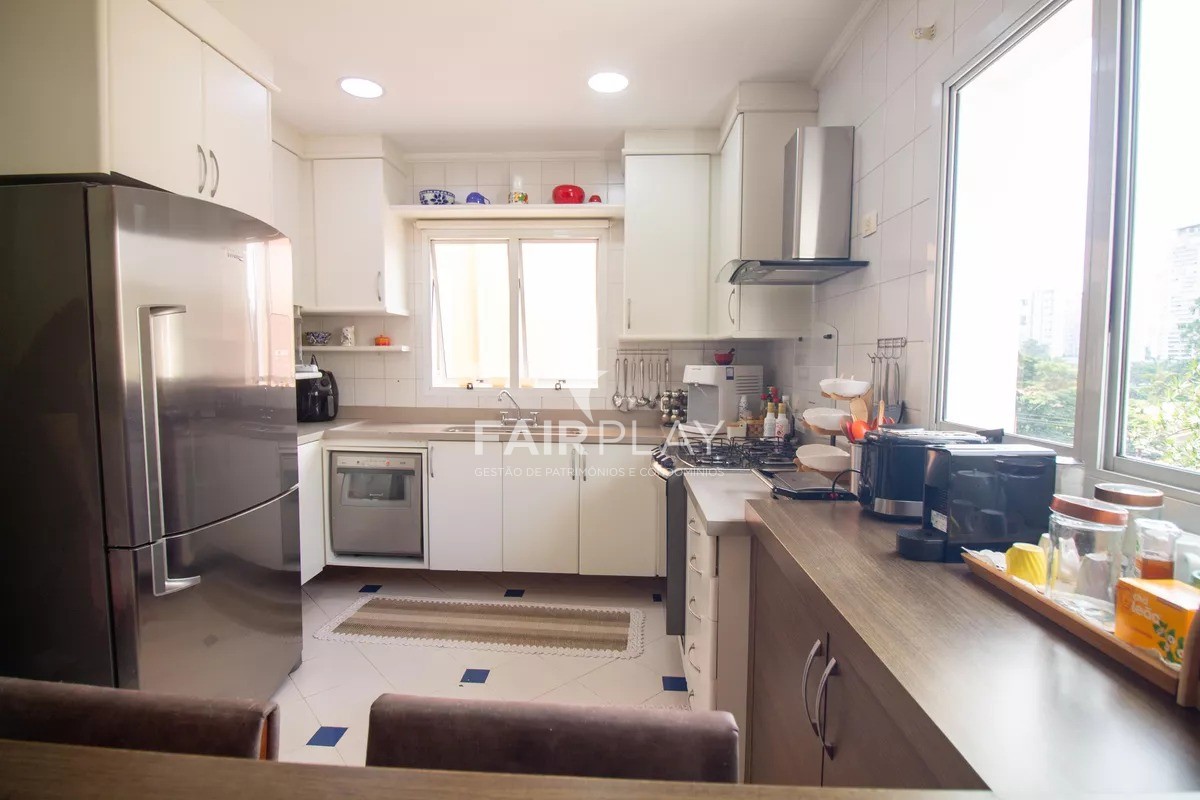 Casa, 4 quartos, 230 m² - Foto 9