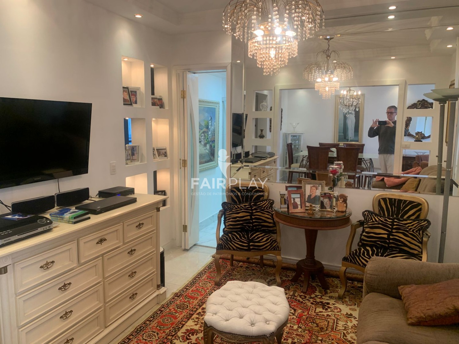 Apartamento, 3 quartos, 160 m² - Foto 2