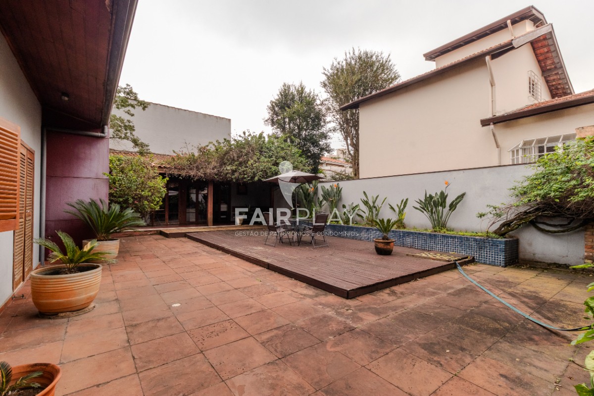 Casa, 3 quartos, 242 m² - Foto 6