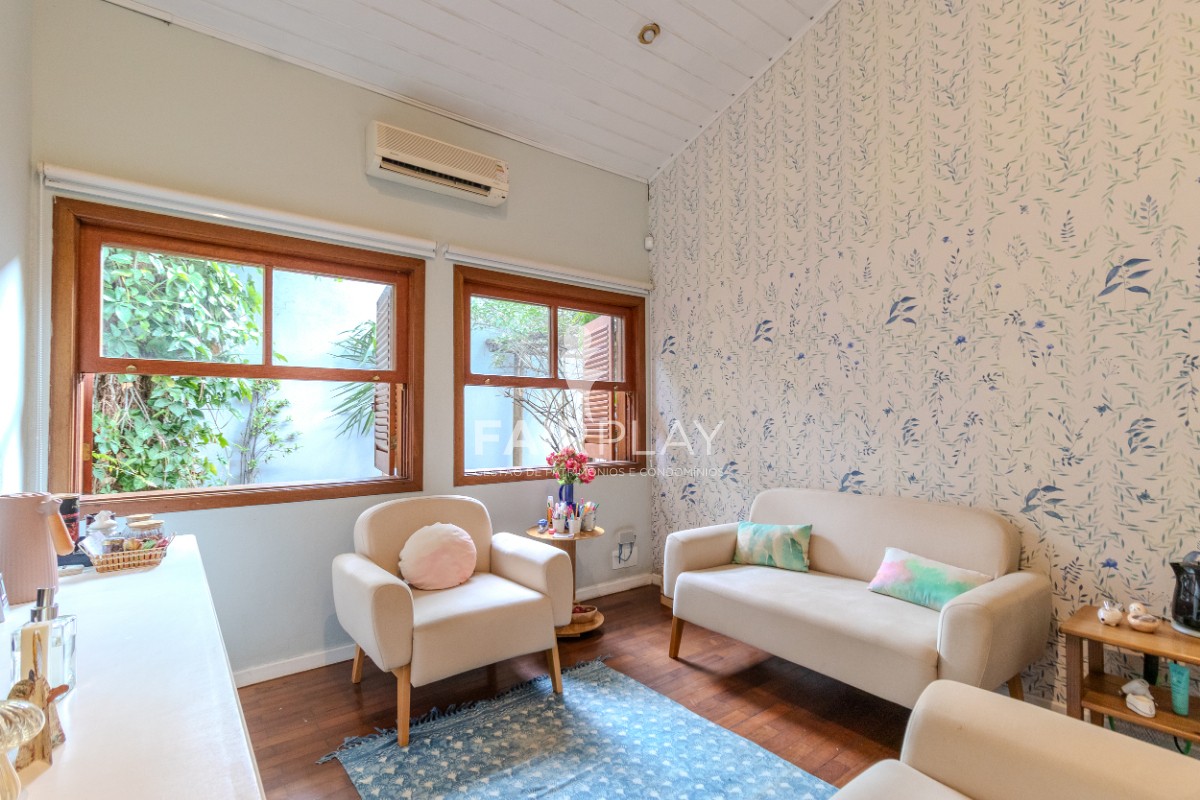 Casa, 3 quartos, 242 m² - Foto 35