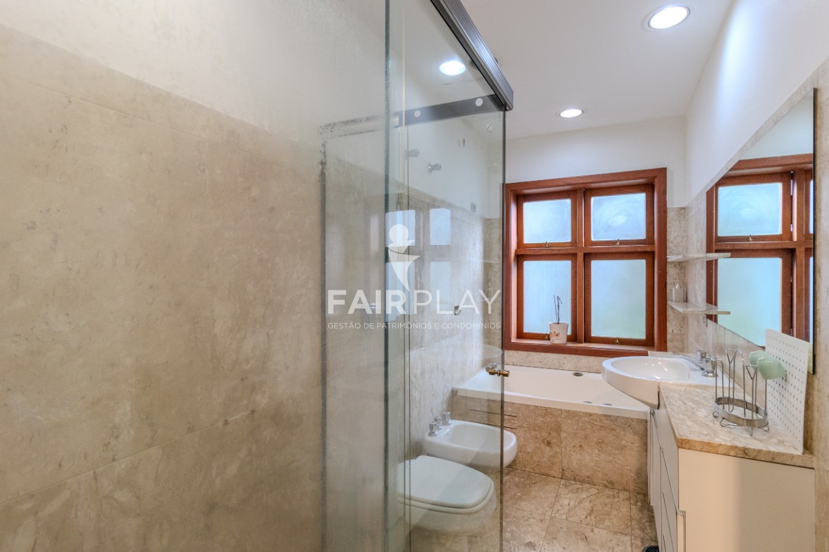 Casa, 3 quartos, 242 m² - Foto 37