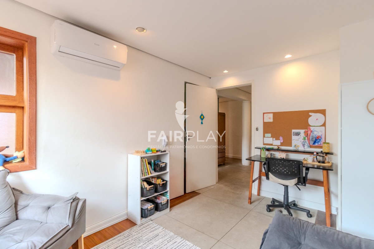 Casa, 3 quartos, 242 m² - Foto 46