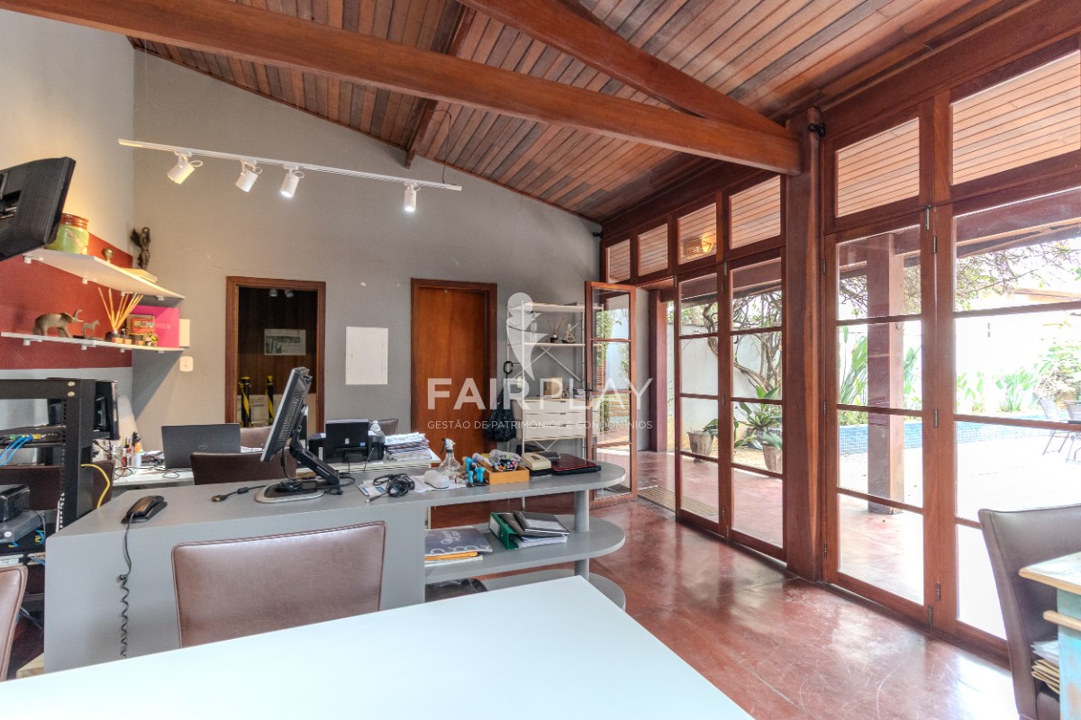 Casa, 3 quartos, 242 m² - Foto 54