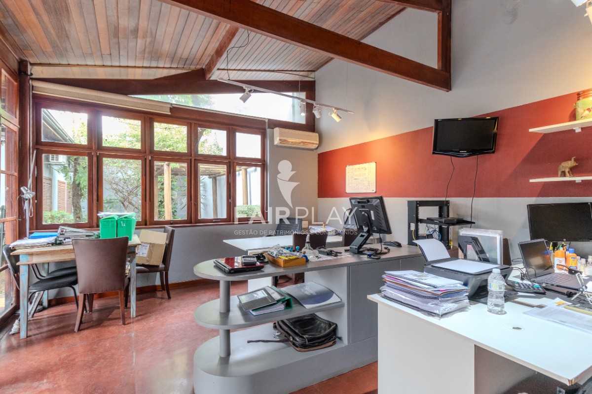 Casa, 3 quartos, 242 m² - Foto 55