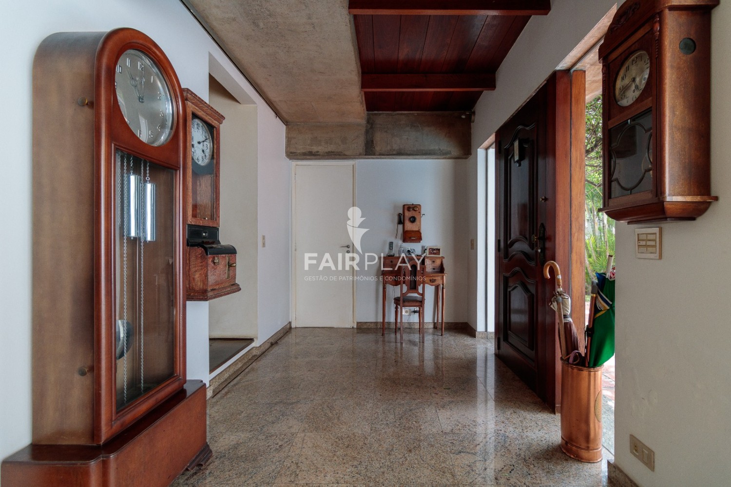 Casa, 4 quartos, 260 m² - Foto 4