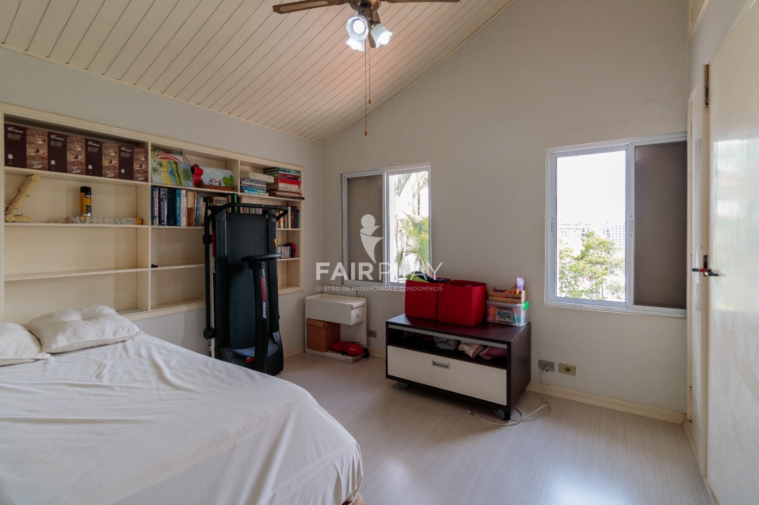 Casa, 4 quartos, 260 m² - Foto 13