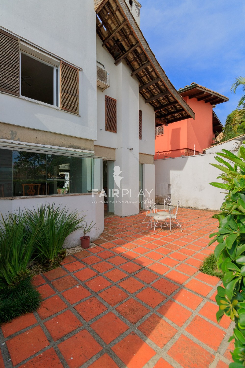 Casa, 4 quartos, 260 m² - Foto 35