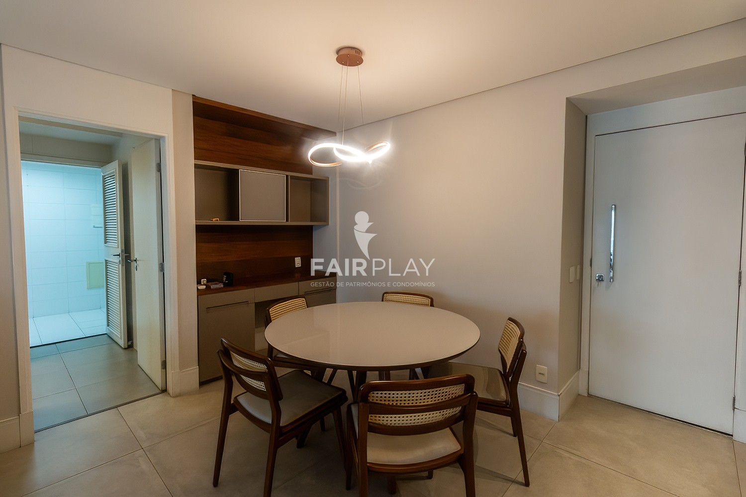 Apartamento, 2 quartos, 124 m² - Foto 4