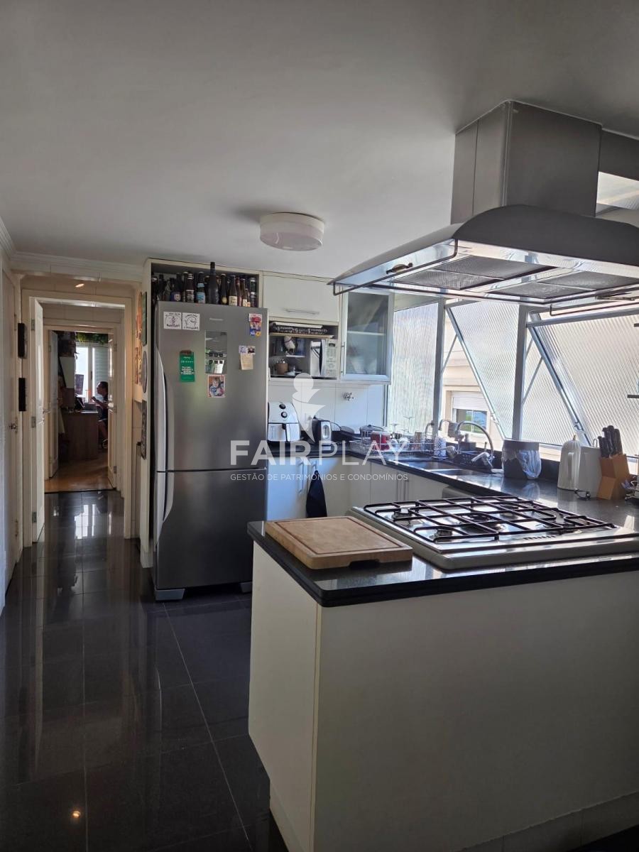 Apartamento, 3 quartos, 150 m² - Foto 1