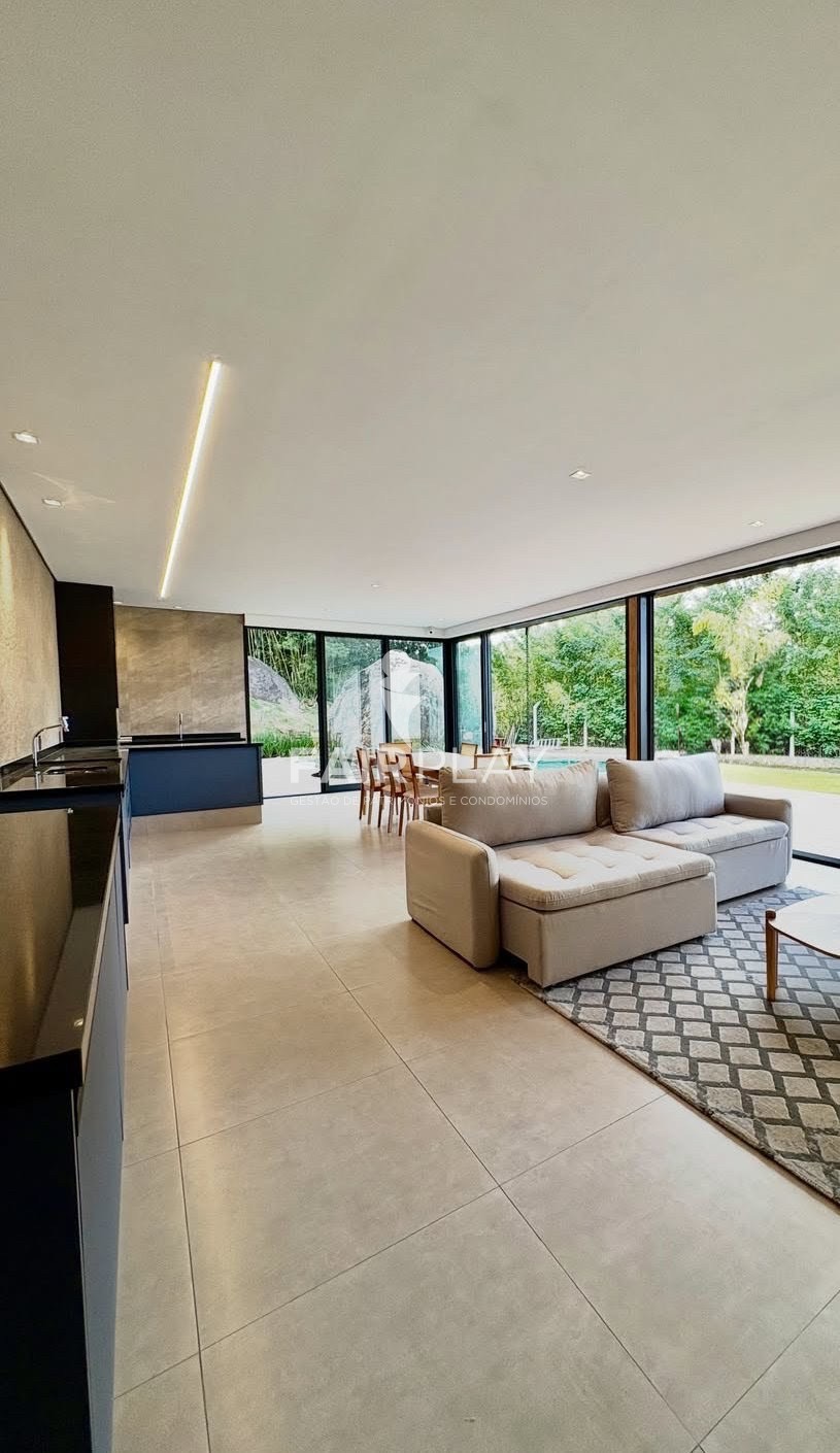 Sítio, 3 quartos, 1000 m² - Foto 17