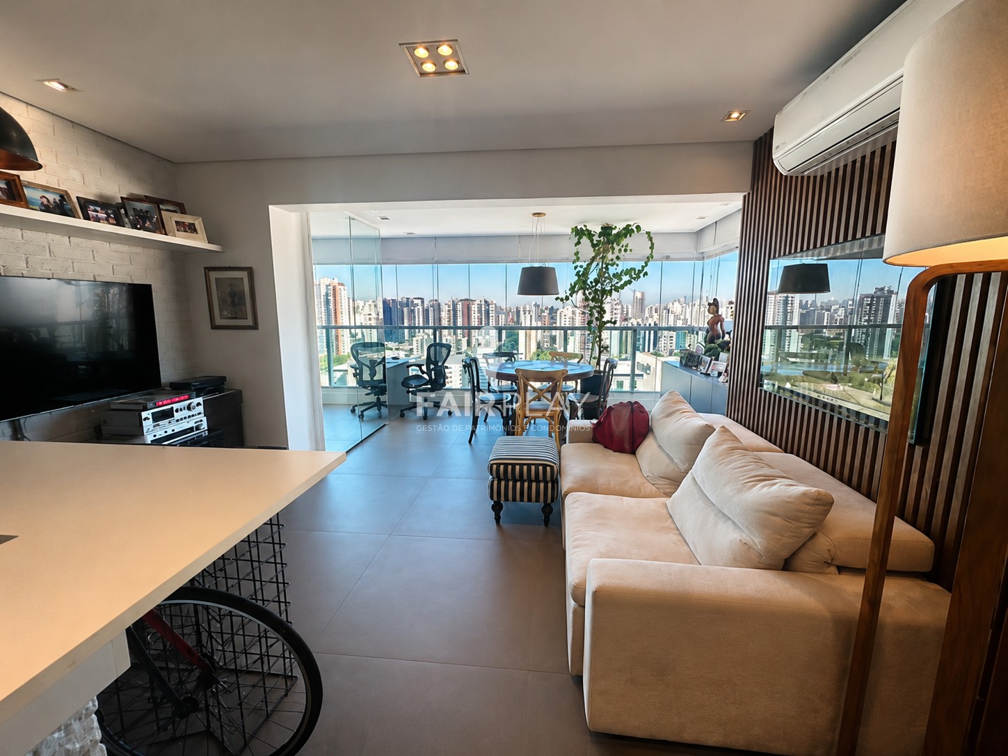 Apartamento, 1 quarto, 58 m² - Foto 1