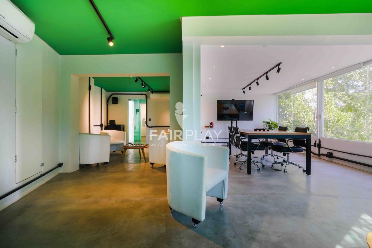 Sobrado, 10 quartos, 265 m² - Foto 1