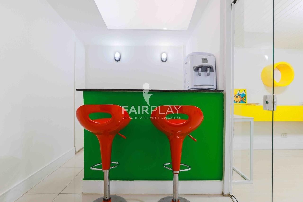 Sobrado, 10 quartos, 265 m² - Foto 5