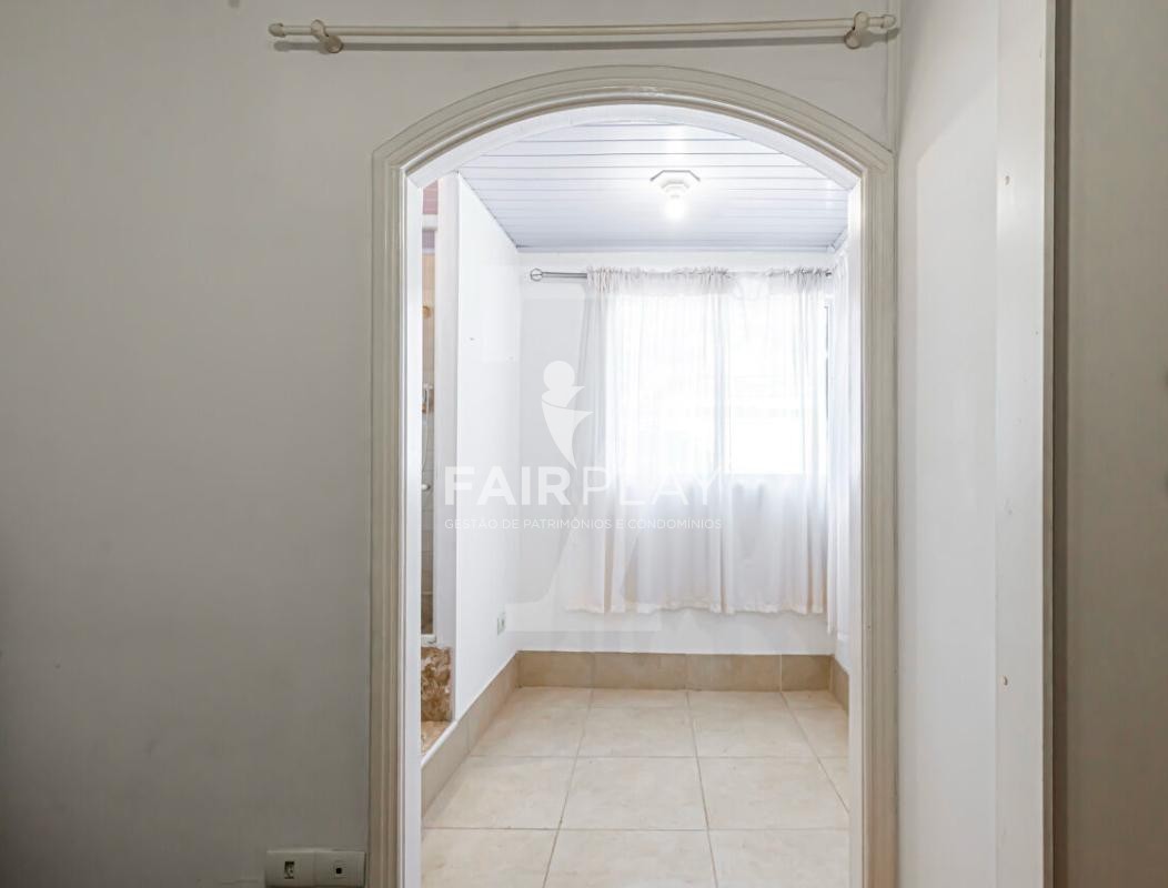 Casa, 4 quartos, 213 m² - Foto 4