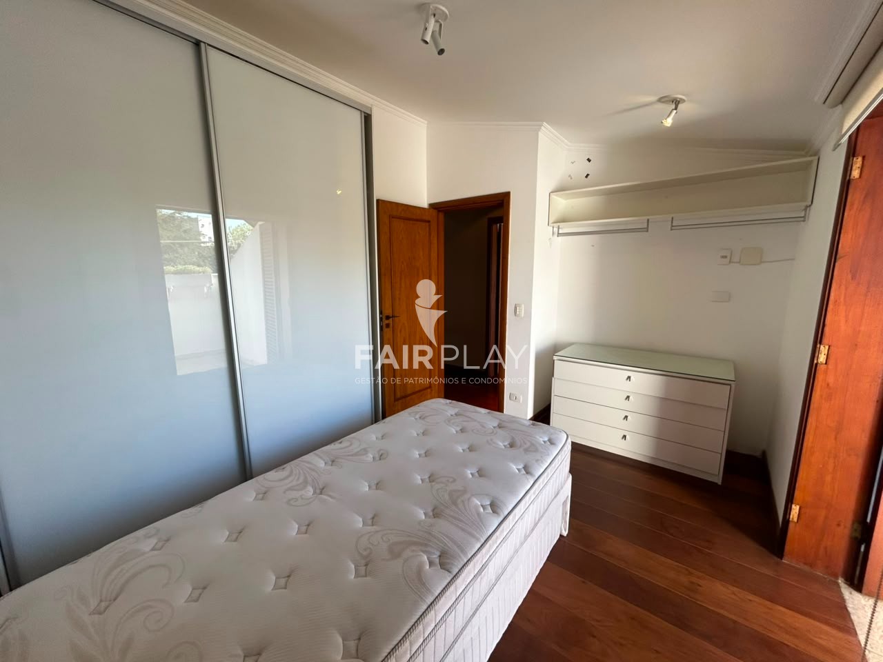 Casa, 5 quartos, 534 m² - Foto 30