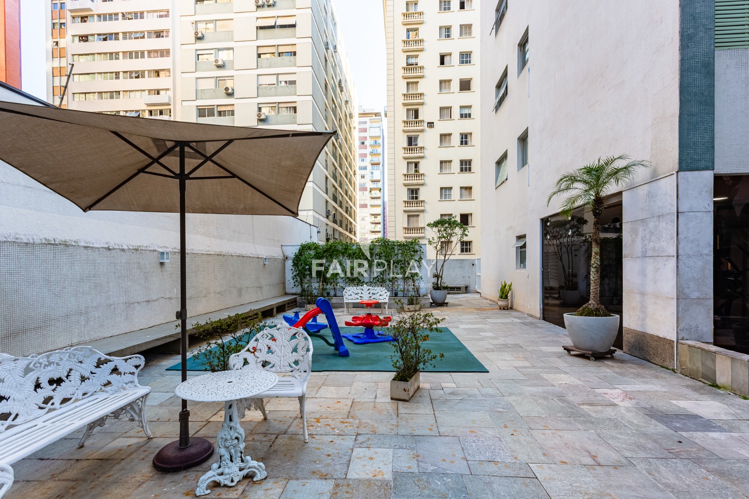 Apartamento, 3 quartos, 230 m² - Foto 32