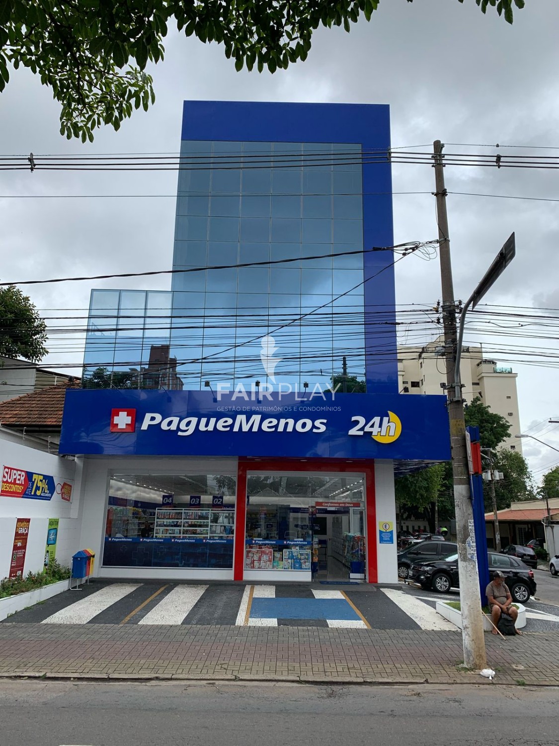 Prédio Inteiro, 1823 m² - Foto 1