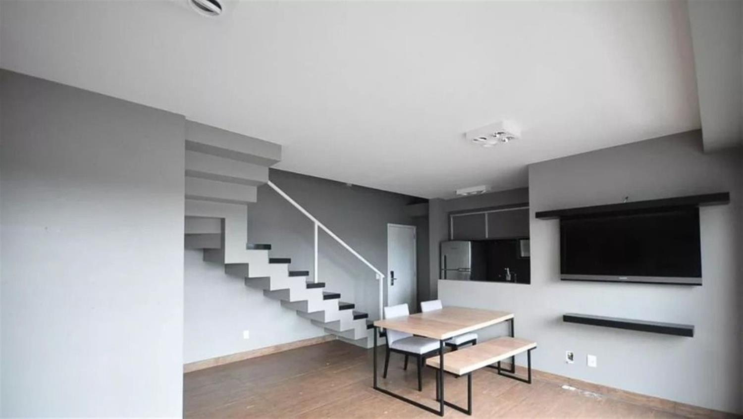Apartamento, 1 quarto, 89 m² - Foto 2