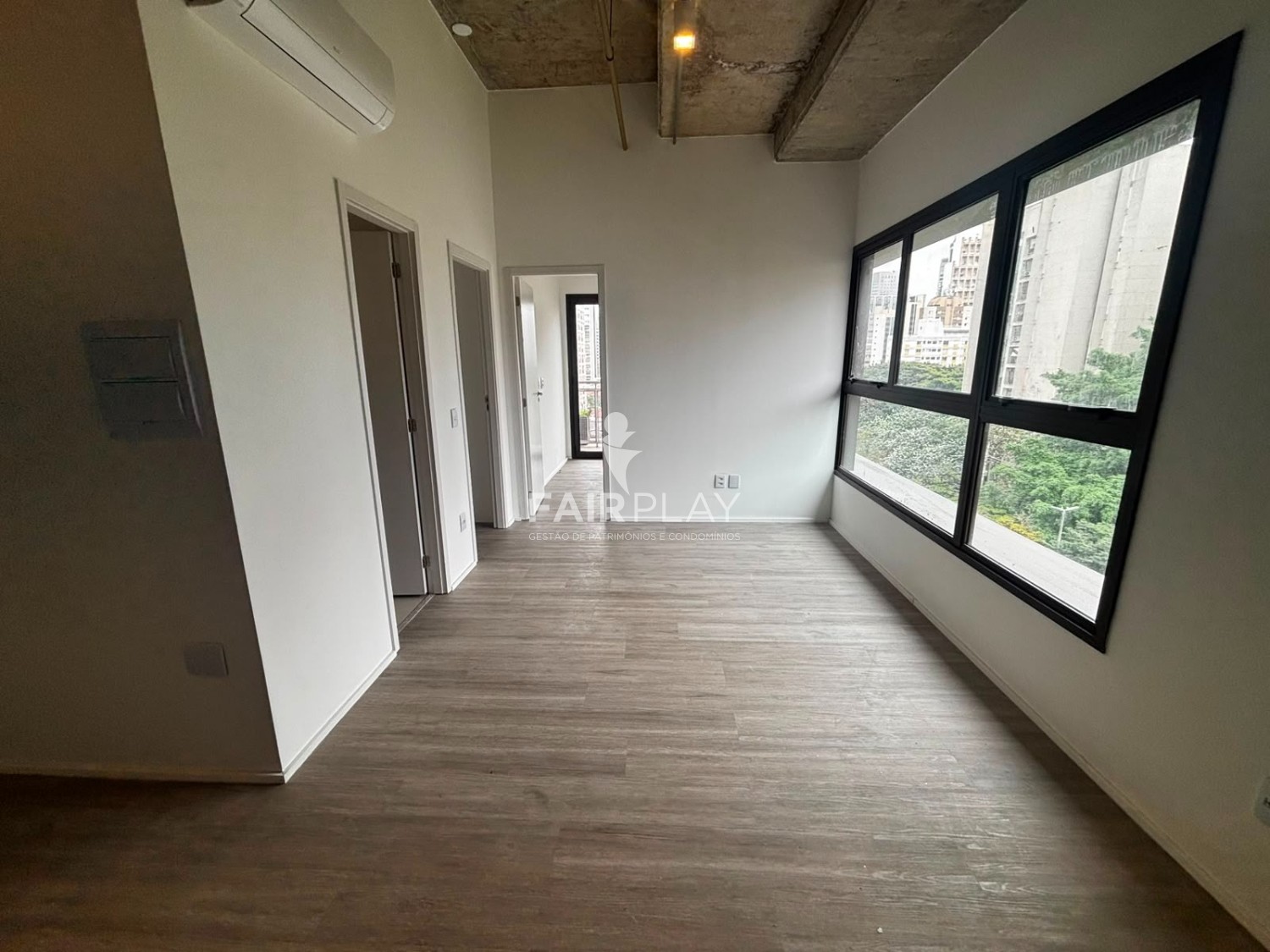 Apartamento, 1 quarto, 60 m² - Foto 1