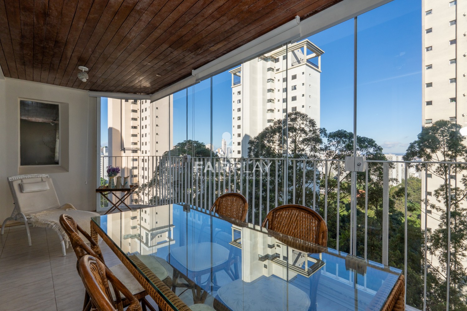 Apartamento, 4 quartos, 208 m² - Foto 9