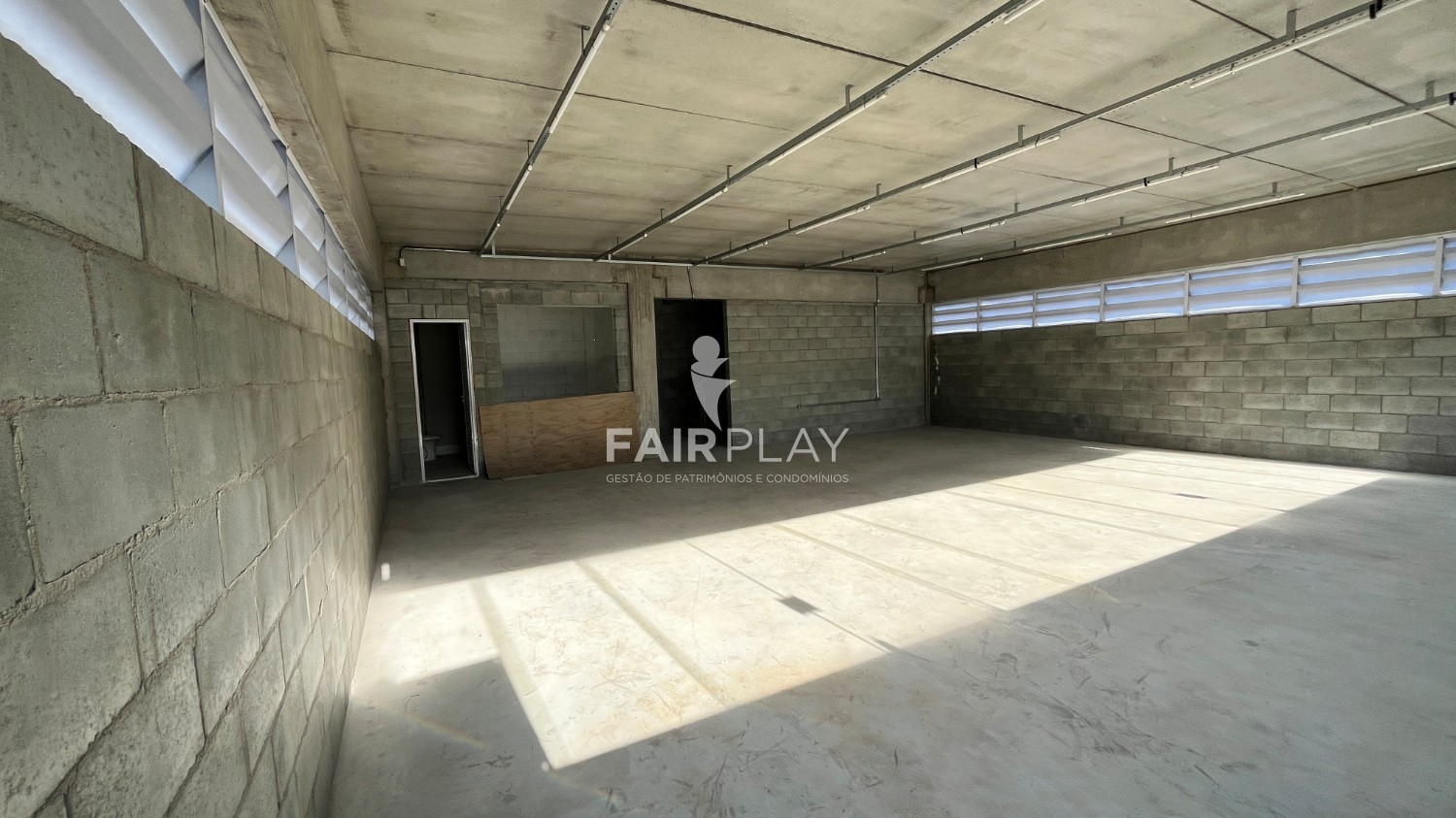 Depósito-Galpão, 360 m² - Foto 3