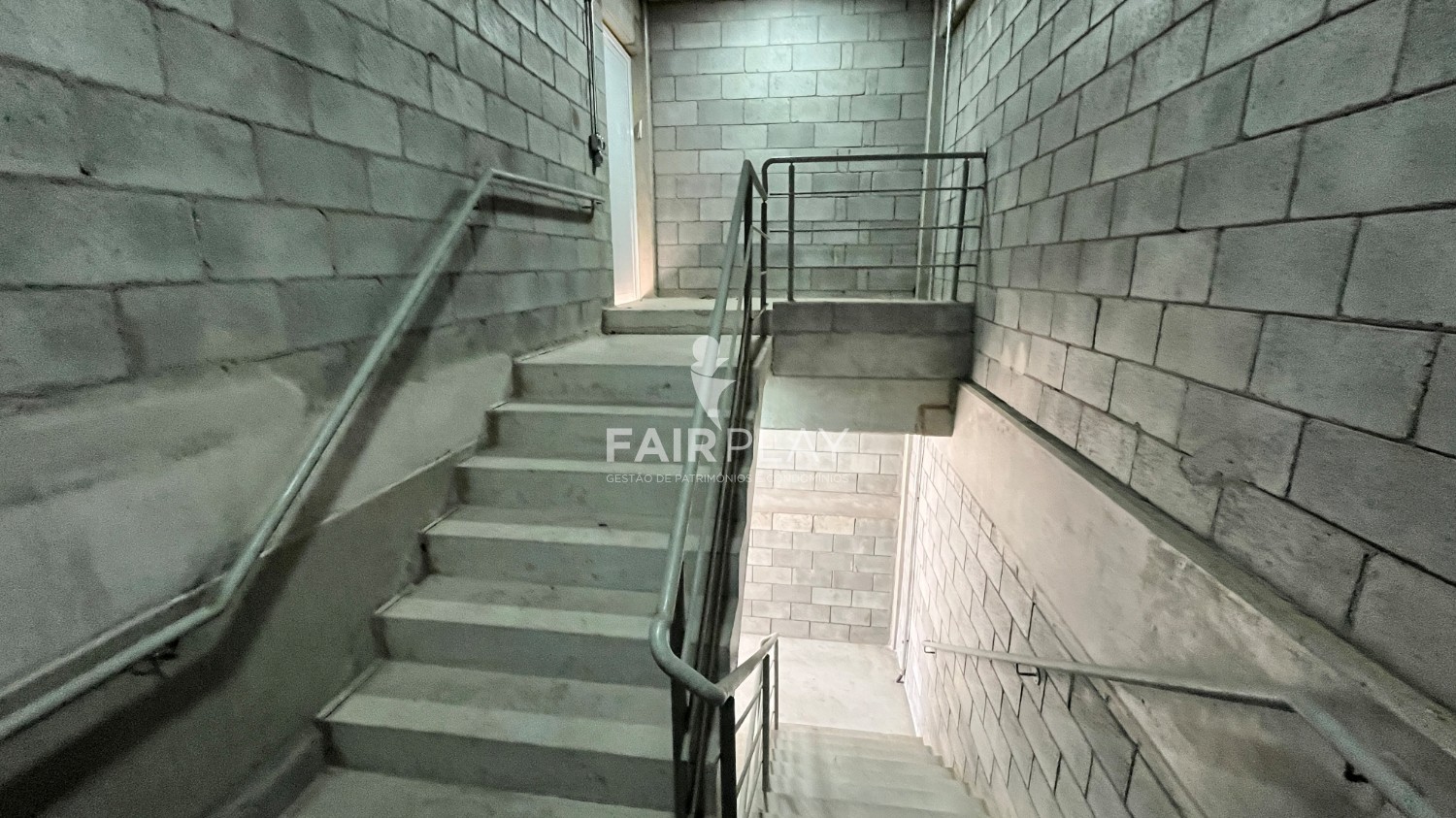 Depósito-Galpão, 360 m² - Foto 14