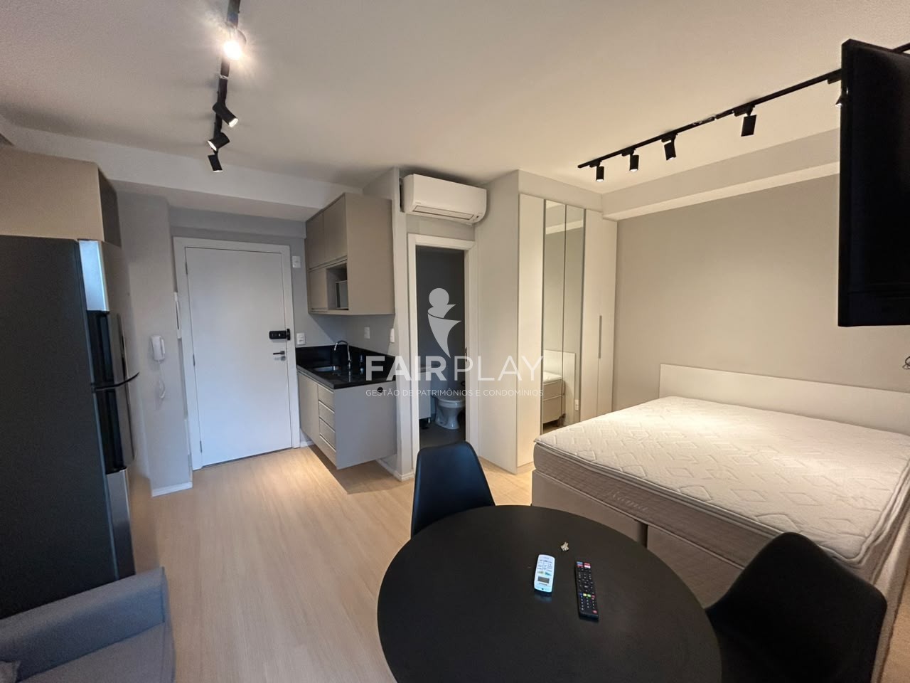 Apartamento, 1 quarto, 27 m² - Foto 2