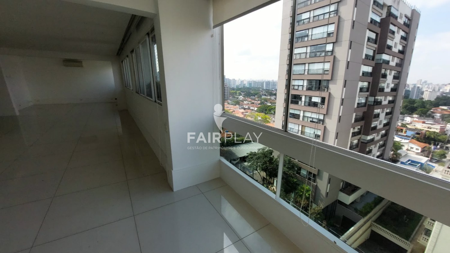 Apartamento, 3 quartos, 250 m² - Foto 4