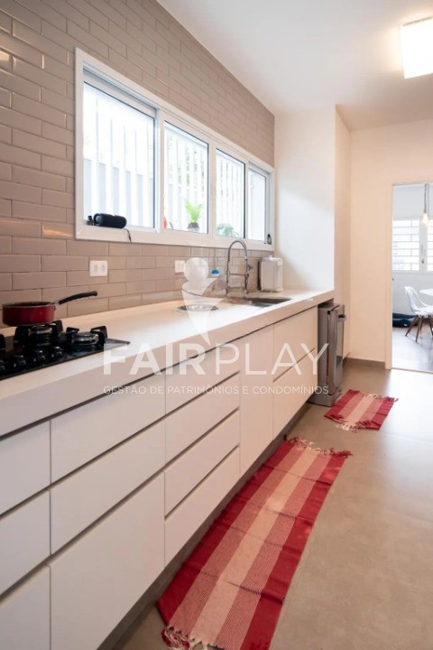 Casa, 3 quartos, 220 m² - Foto 31